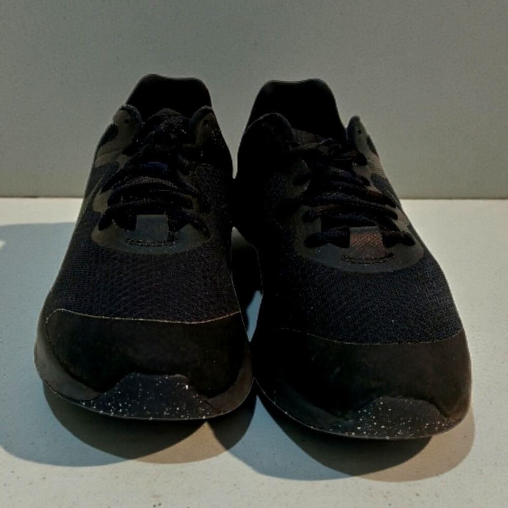 Nike Revolution 6NN Boys Pre-Owned Panther Triple Black Running Sneakers - 7Y